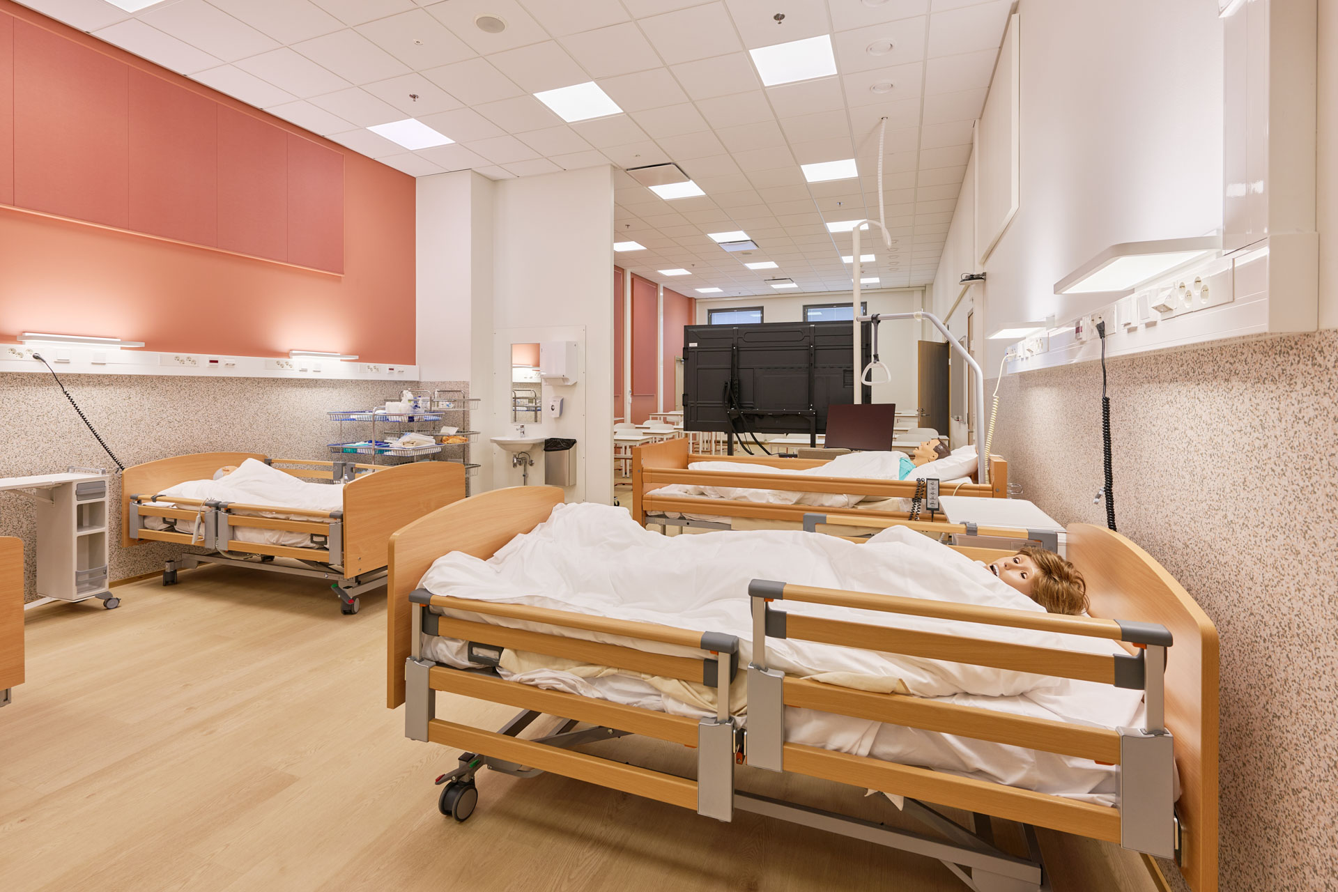 Varia Vehkala FI Areum Wall Start Panel 02