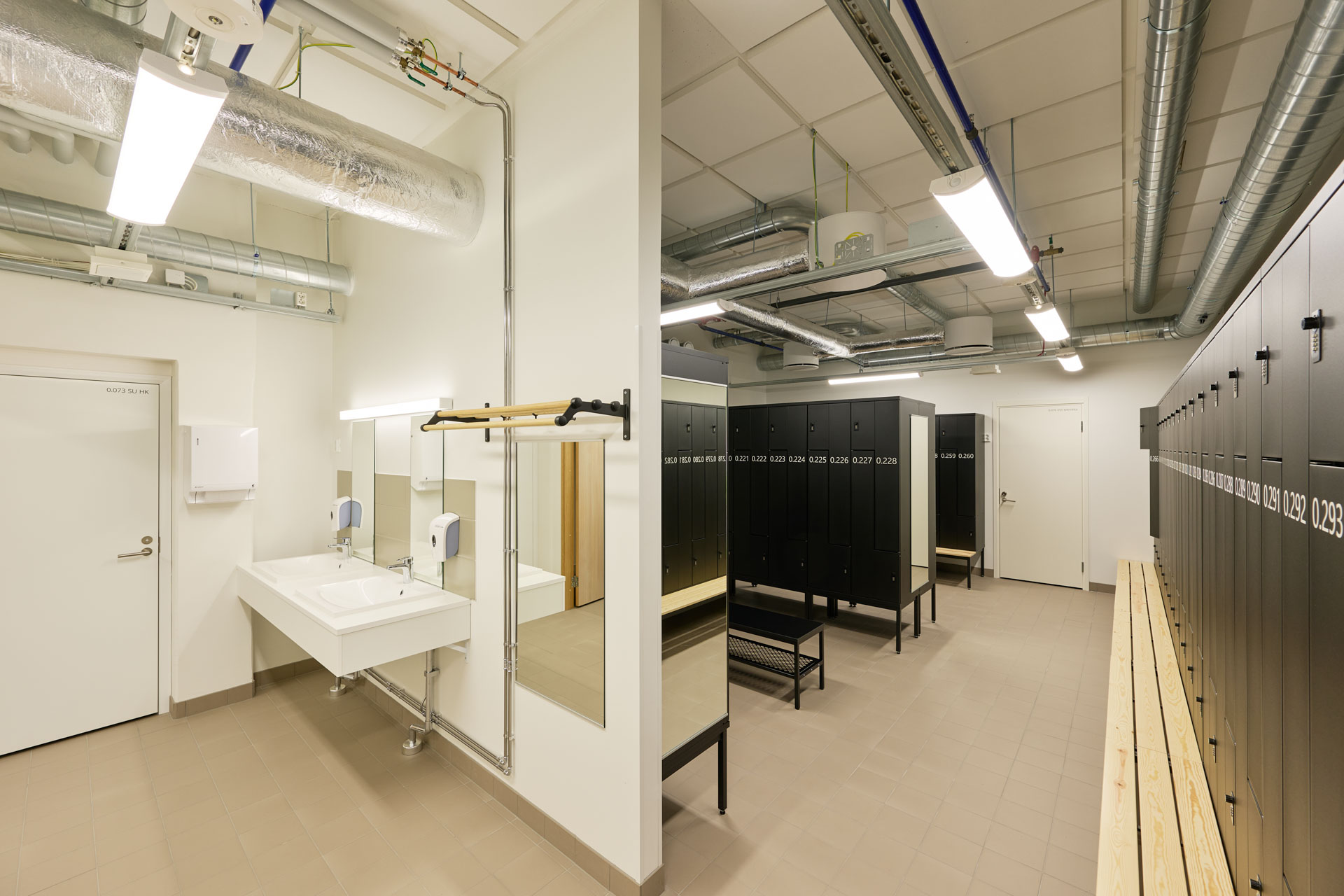 Varia Vehkala FI Deltawing 01