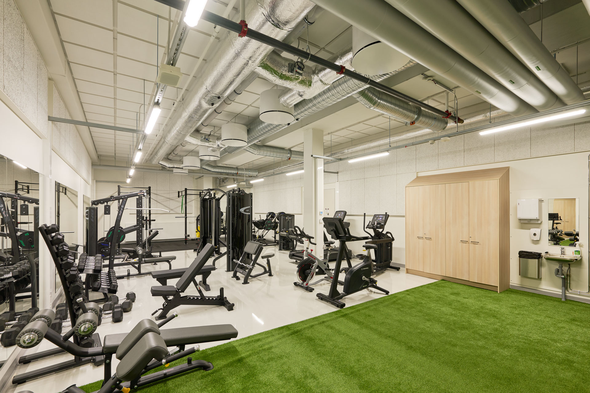 Varia Vehkala FI Resisto 18